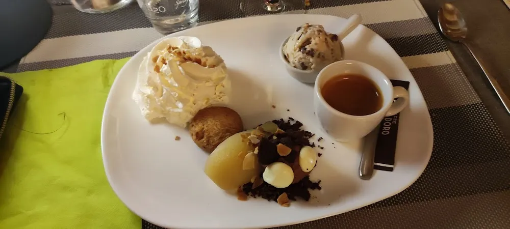 Café Gourmand